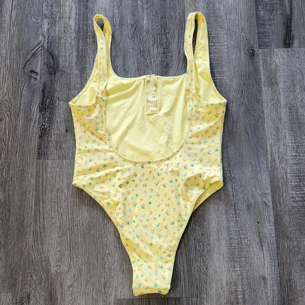 Frankie's Bikinis x Pamela Anderson One Piece swimsuit‎